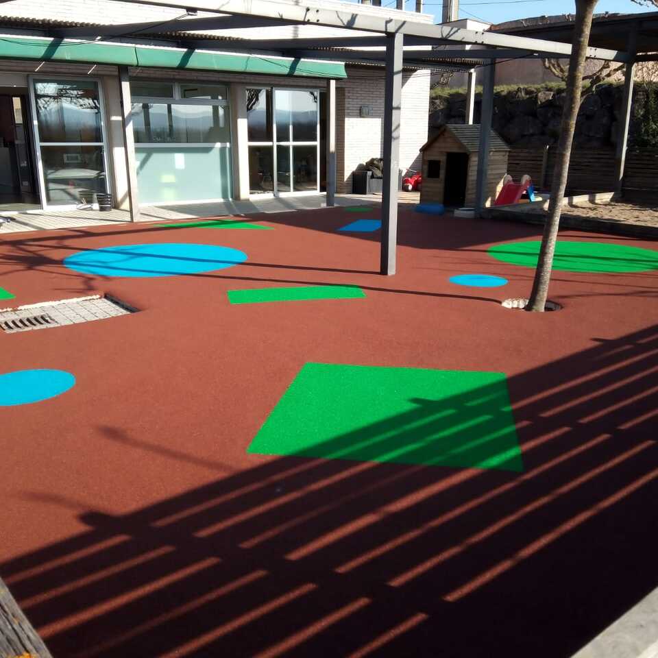 Manteniment de parcs infantils